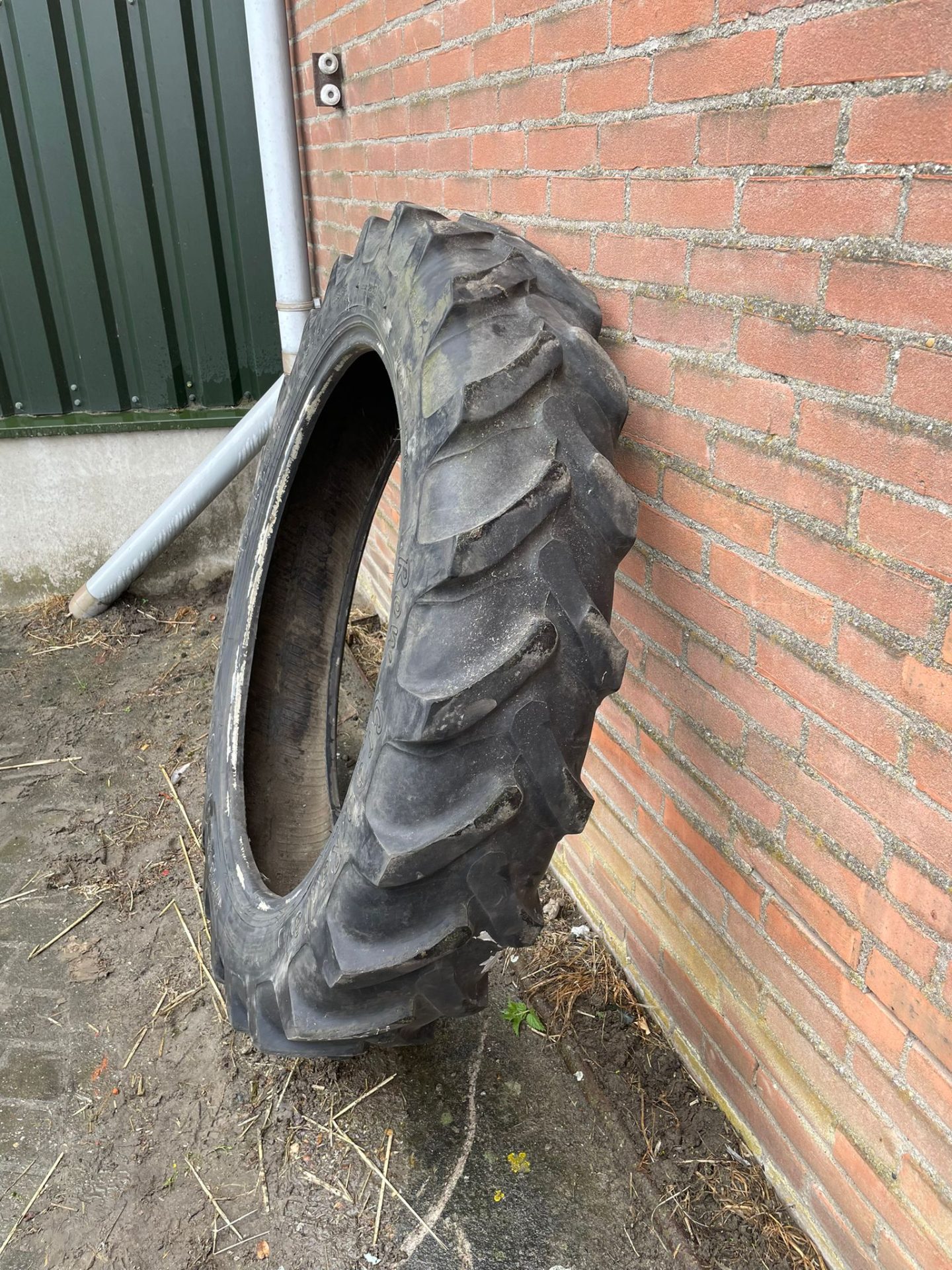 Gebruikte tractorbanden kopen in Groningen