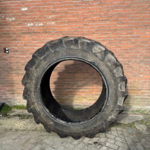 16.9R38 Michelin